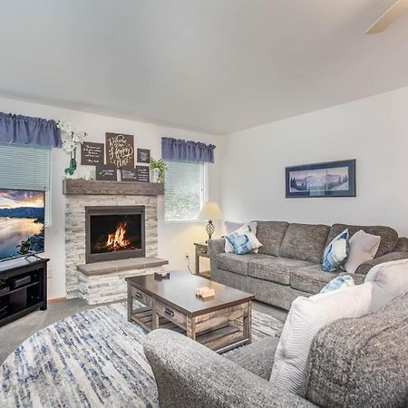 Walk To Downtown * 6 Guests * Pets * A/C! * No Stairs! Apartment Leavenworth Exterior foto